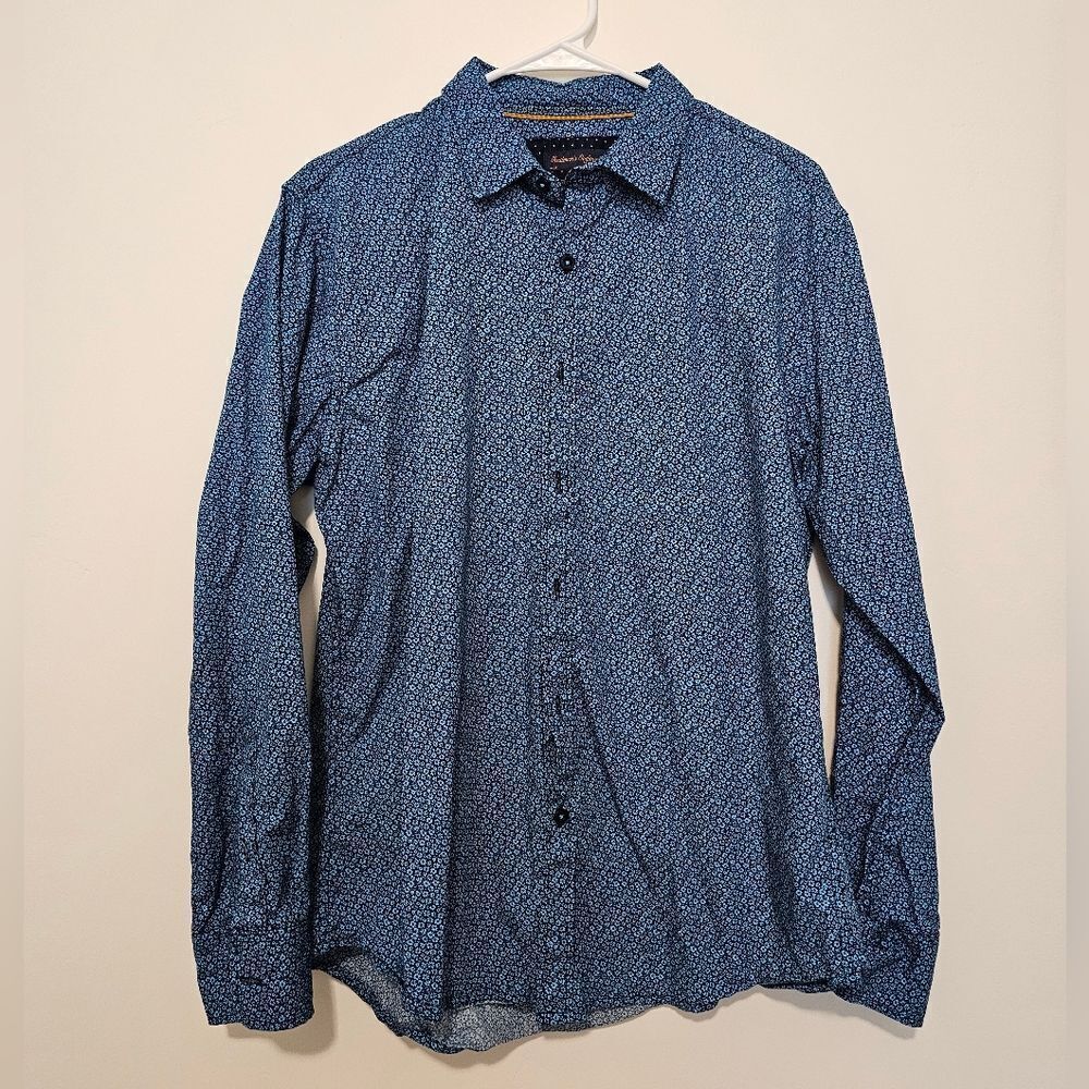 Gentlemens Outfitters Blue Flower Pring Button Down Long Sleeve Large